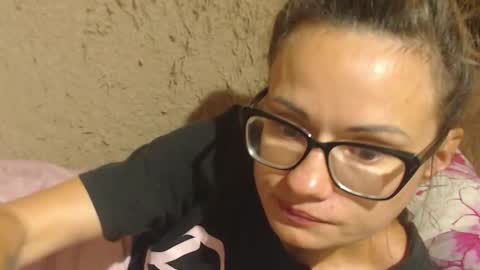 say meow and send tip  online show from September 10, 2025, 11:32 am