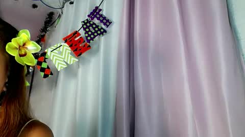 leahlex 3 online show from October 28, 2025, 8:51 am