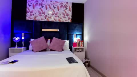 Snapshot of candyluxury_ chatting on May 5, 2026, 11:51 am candyluxury_ online show from May 5, 2026, 11:51 am