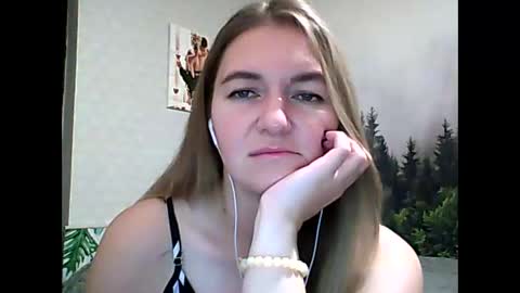 Daisy online show from October 14, 2025, 9:26 pm