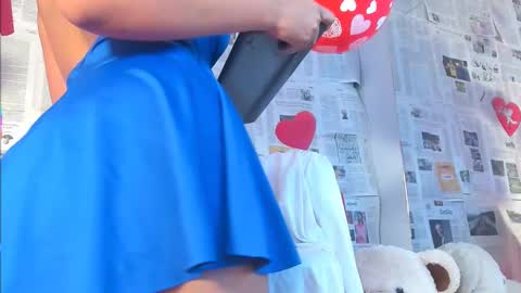 Candys Victoria online show from February 15, 2025, 9:49 am