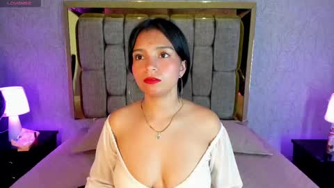 Candys Victoria online show from October 3, 2025, 1:57 am