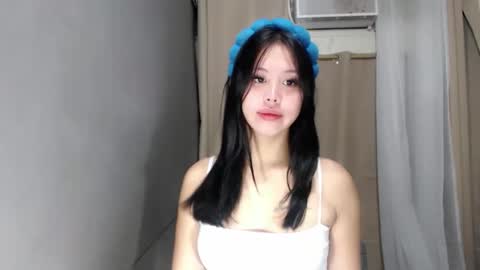 Snapshot of candysweetcum_ chatting on June 8, 2026, 12:36 am CALL ME SAM online show from June 8, 2026, 12:36 am