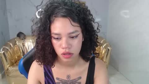 canela_s1 online show from October 4, 2025, 8:18 pm