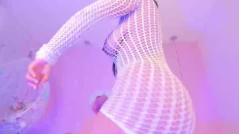 cannelasmith online show from October 3, 2025, 7:44 pm