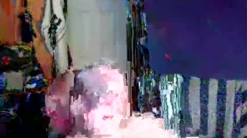 canoelicker69 online show from October 31, 2025, 7:37 pm