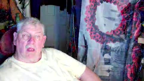 Snapshot of canoelicker69 chatting on April 23, 2026, 7:05 pm canoelicker69 online show from April 23, 2026, 7:05 pm