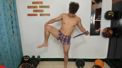 Snapshot of capitan_jones007 chatting on October 14, 2025, 11:00 am jones online show from October 14, 2025, 11:00 am