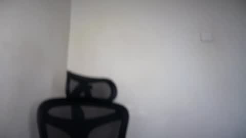 Emma online show from April 8, 2026, 4:56 am