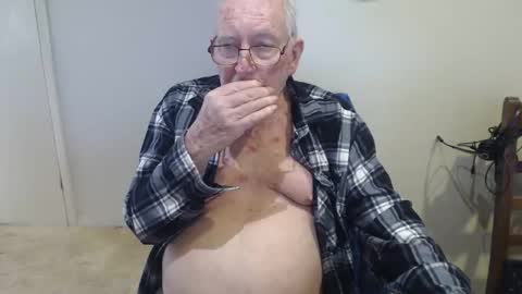 capt5105 online show from March 16, 2026, 11:42 pm