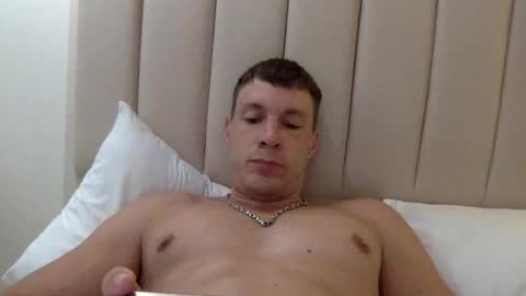 Snapshot of capt_oliver chatting on December 26, 2024, 7:49 pm follow my twitter  online show from December 26, 2024, 7:49 pm