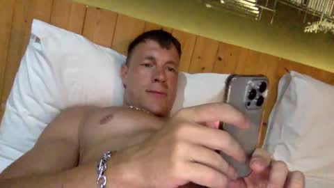 Snapshot of capt_oliver chatting on February 3, 2025, 6:17 pm follow my twitter  online show from February 3, 2025, 6:17 pm