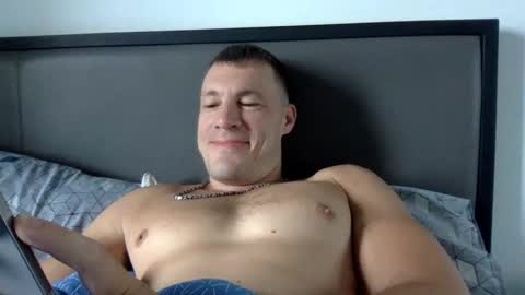 Snapshot of capt_oliver chatting on March 11, 2025, 5:38 am follow my twitter  online show from March 11, 2025, 5:38 am