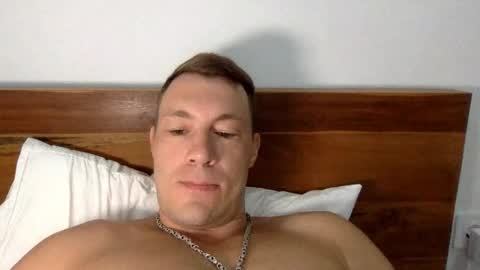 Snapshot of capt_oliver chatting on September 25, 2025, 5:33 am follow my twitter  online show from September 25, 2025, 5:33 am