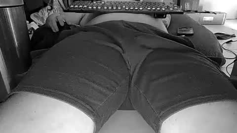Snapshot of captain_fatcock chatting on May 28, 2026, 9:06 am captain_fatcock online show from May 28, 2026, 9:06 am