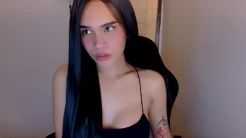 HAILEY online show from June 18, 2026, 6:02 am