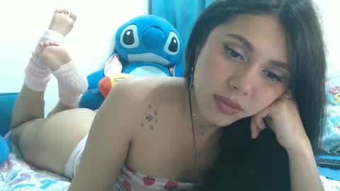 Snapshot of caramel_doll_ chatting on April 1, 2026, 2:12 am ing online show from April 1, 2026, 2:12 am