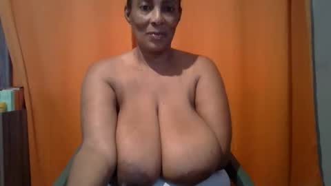candylious81 online show from October 21, 2025, 1:34 pm