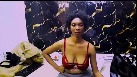 Snapshot of caramelminxx_ chatting on June 10, 2026, 8:02 am caramelminxx_ online show from June 10, 2026, 8:02 am
