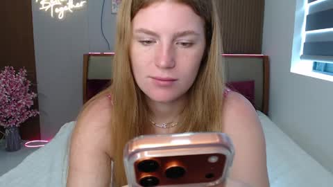 Snapshot of caramelstorm chatting on April 10, 2026, 3:12 am Lana online show from April 10, 2026, 3:12 am
