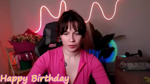 Mary online show from April 15, 2026, 7:43 pm