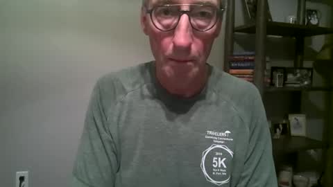 Snapshot of caressluving chatting on June 22, 2026, 5:37 am Caressluving online show from June 22, 2026, 5:37 am