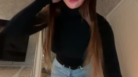 Snapshot of caressysiren chatting on May 10, 2026, 10:48 pm caressysiren online show from May 10, 2026, 10:48 pm