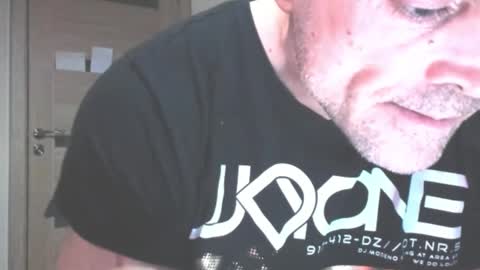 Laz online show from December 14, 2025, 10:14 pm