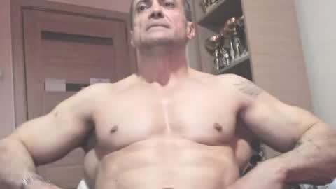 Snapshot of carin_the_body chatting on June 16, 2026, 7:22 am Laz online show from June 16, 2026, 7:22 am