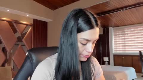Carina online show from October 8, 2025, 12:03 pm