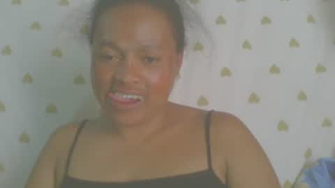 carinesexy69 online show from October 25, 2025, 10:23 am