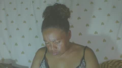 carinesexy69 online show from February 7, 2026, 11:25 am