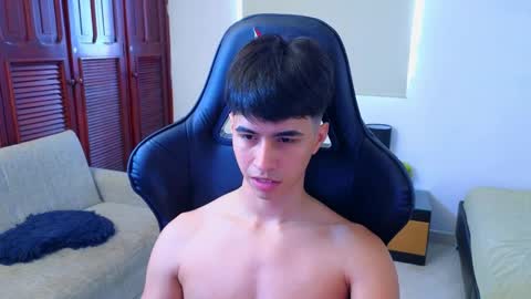 carl_dixon online show from April 20, 2026, 7:37 pm