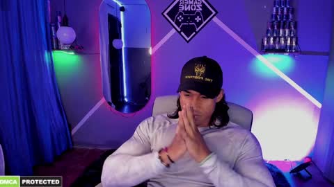 Carl online show from December 10, 2024, 4:56 am