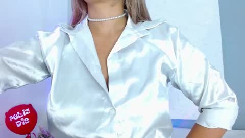 Snapshot of carla_beer chatting on April 20, 2026, 11:24 am Carla online show from April 20, 2026, 11:24 am