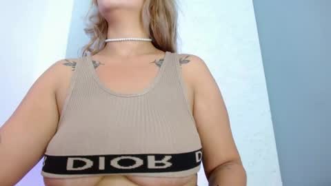 Snapshot of carla_beer chatting on April 23, 2026, 11:31 am Carla online show from April 23, 2026, 11:31 am