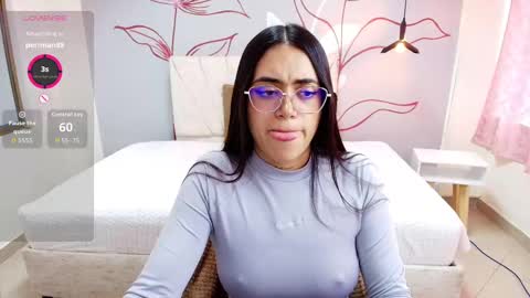 C A R L A online show from September 29, 2025, 11:48 am