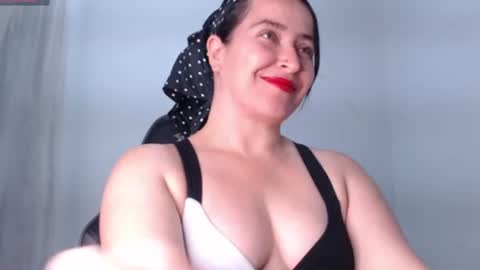 Carla naugthy  online show from June 18, 2026, 10:47 pm