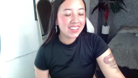 Carla  online show from March 3, 2025, 1:09 pm