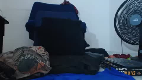 Snapshot of carla_prestige chatting on July 3, 2026, 8:37 pm carla_prestige online show from July 3, 2026, 8:37 pm