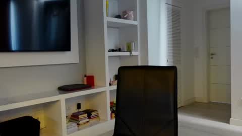 Snapshot of carla_secretary chatting on June 17, 2026, 1:23 pm carla_secretary online show from June 17, 2026, 1:23 pm