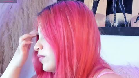 Snapshot of carla_wet18 chatting on February 3, 2025, 5:29 am Carla Wet18 online show from February 3, 2025, 5:29 am