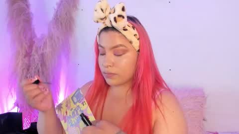 Snapshot of carla_wet18 chatting on September 13, 2025, 3:28 am Carla Wet18 online show from September 13, 2025, 3:28 am