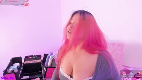 Snapshot of carla_wet18 chatting on October 3, 2025, 1:41 pm Carla Wet18 online show from October 3, 2025, 1:41 pm