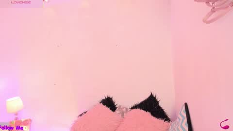 Snapshot of carla_wet18 chatting on November 21, 2025, 4:55 am Carla Wet18 online show from November 21, 2025, 4:55 am