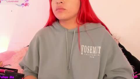 Snapshot of carla_wet18 chatting on November 22, 2025, 4:11 am Carla Wet18 online show from November 22, 2025, 4:11 am