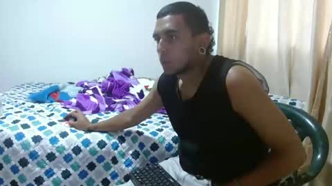 carlandelli1 online show from November 13, 2025, 10:30 pm