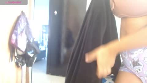 carlandelli1 online show from February 3, 2026, 1:05 pm