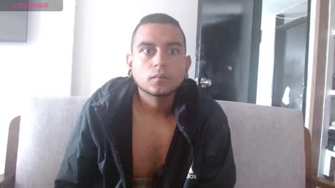 carlandelli1 online show from February 17, 2026, 2:57 pm