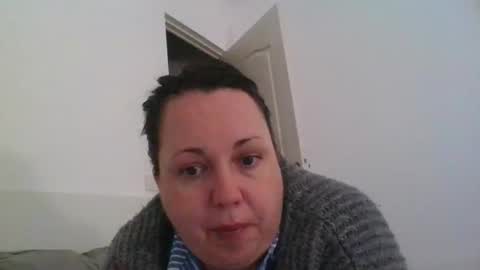 Snapshot of carlaruth chatting on October 8, 2025, 3:09 pm Carlaruth online show from October 8, 2025, 3:09 pm